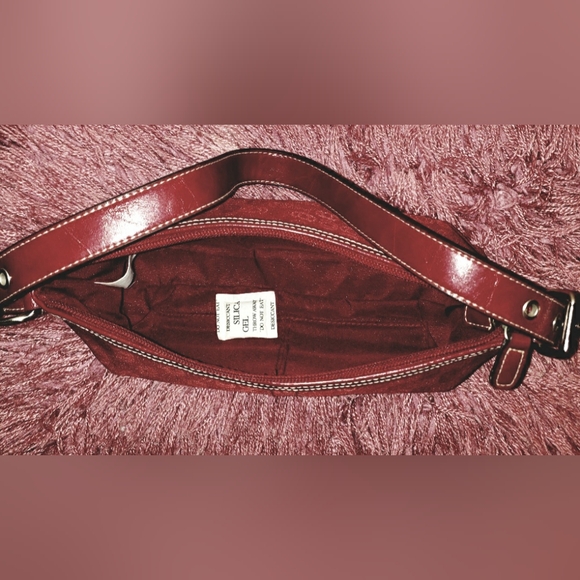 NWOT MINICCI RECTANGULAR PURSE IN DEEP RED - Picture 3 of 5